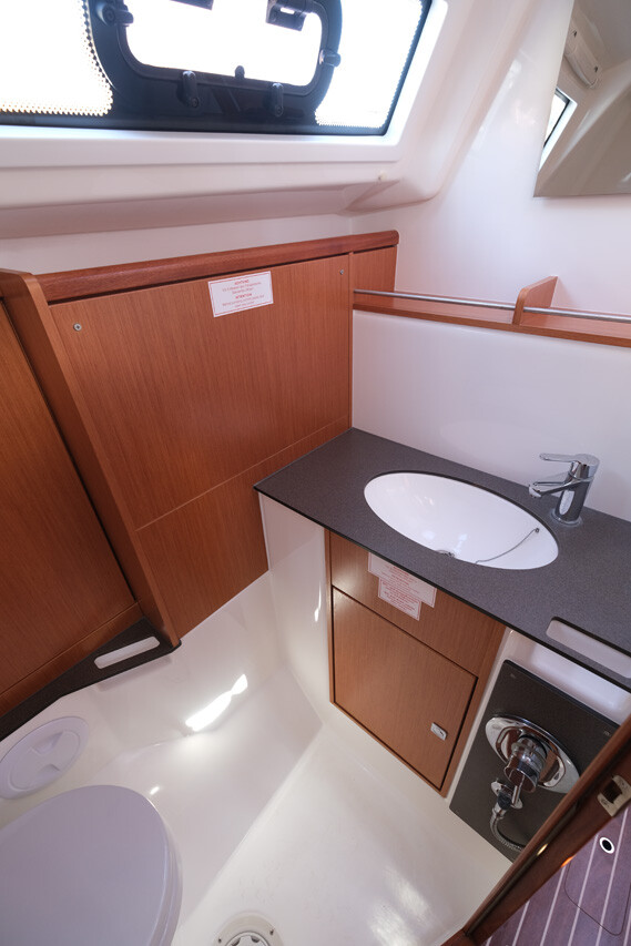 Bavaria Cruiser 37 Crush