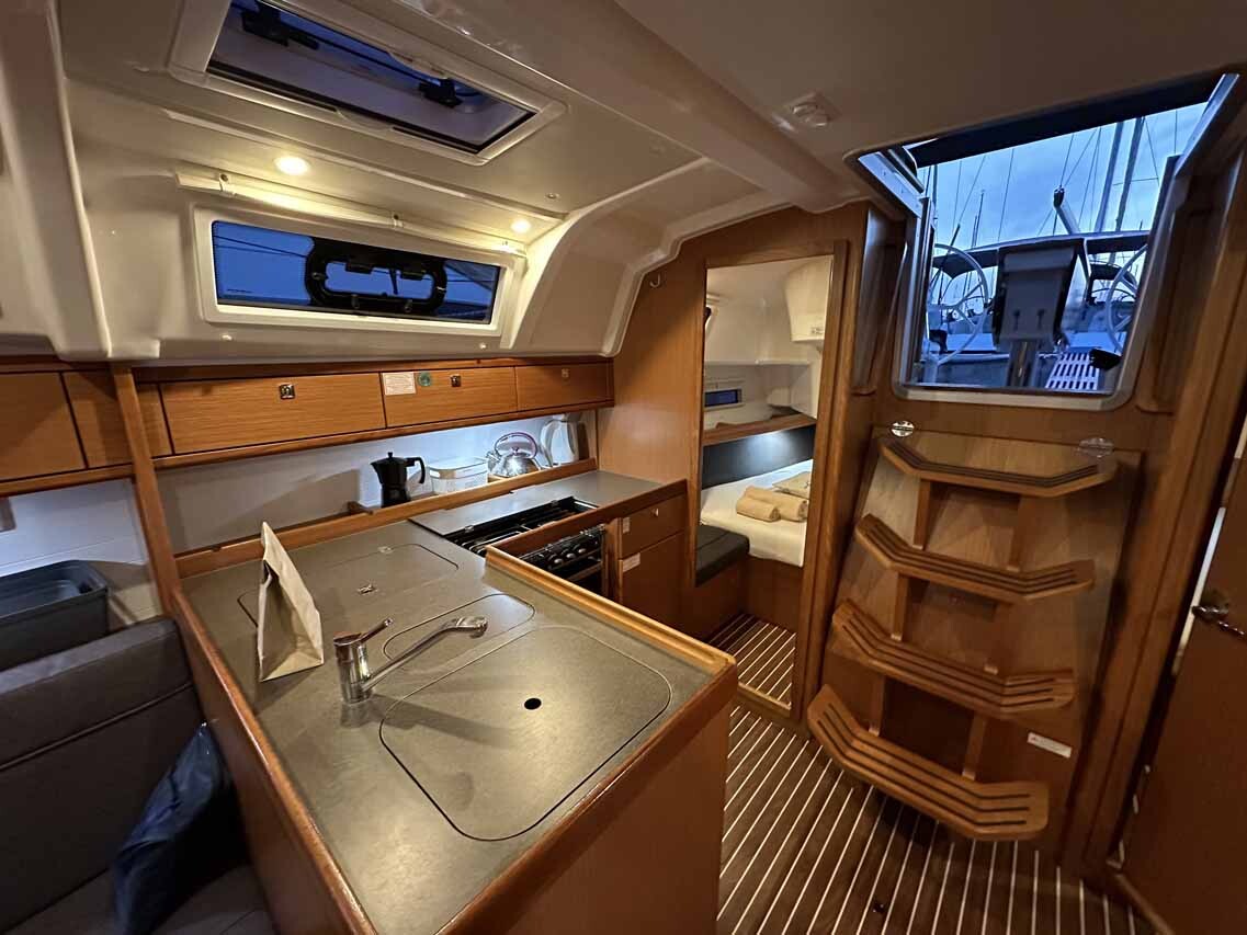 Bavaria Cruiser 37 Emira