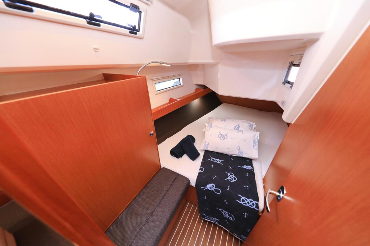 Bavaria Cruiser 37 Westa