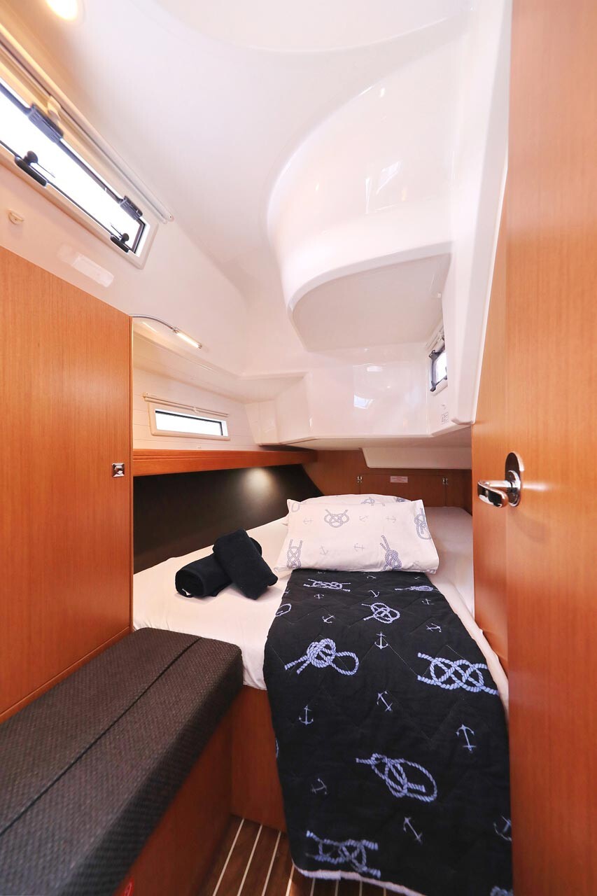 Bavaria Cruiser 37 Westa