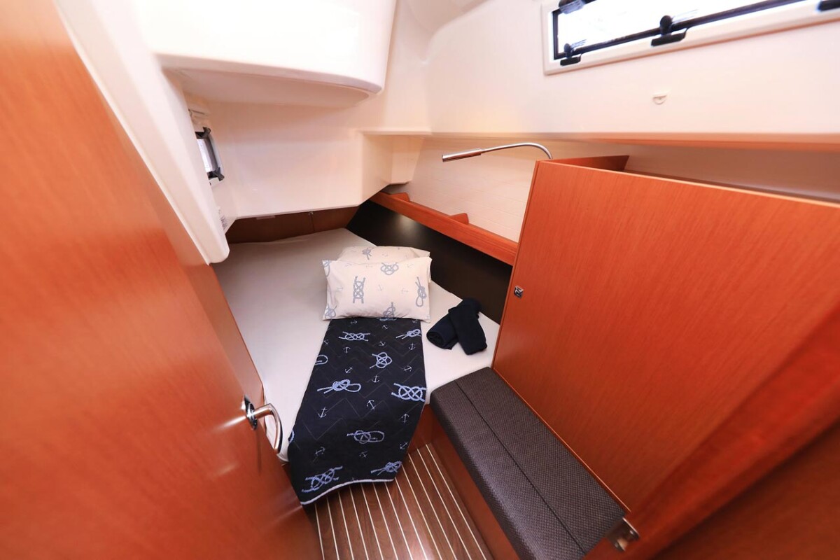 Bavaria Cruiser 37 Westa