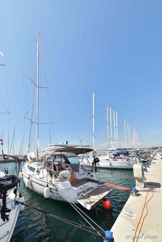 Bavaria Cruiser 37 Hang Loose