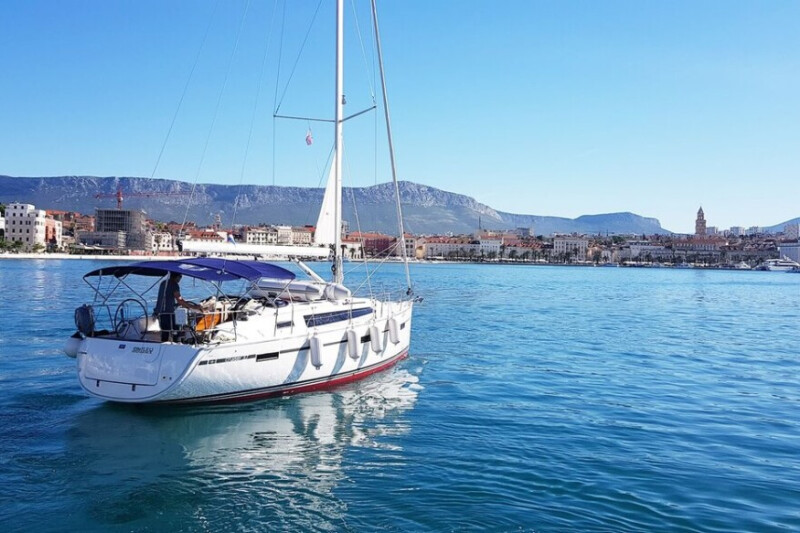 Bavaria Cruiser 37 Smiley