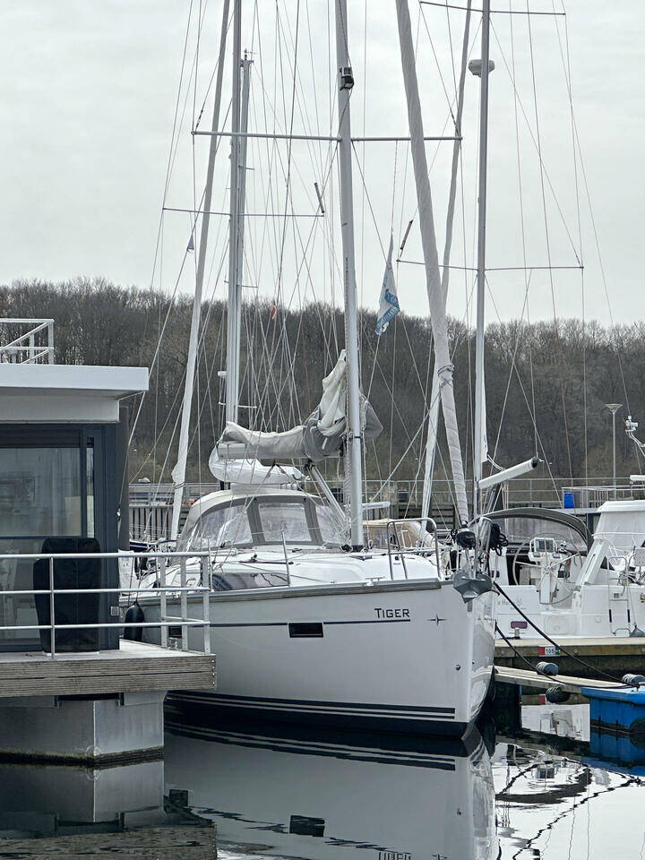 Bavaria Cruiser 37 Tiger