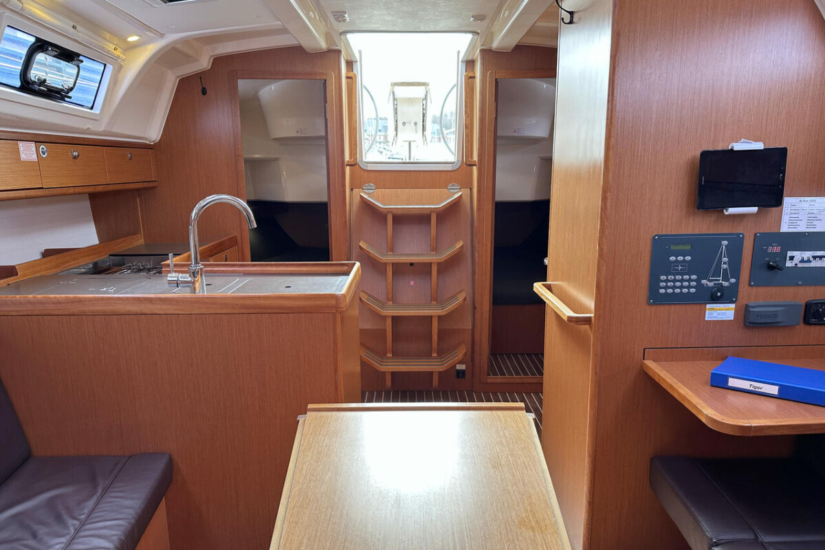 Bavaria Cruiser 37 Tiger