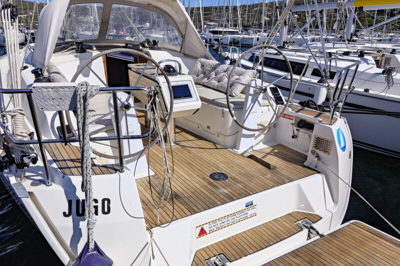 Bavaria Cruiser 37 Jugo