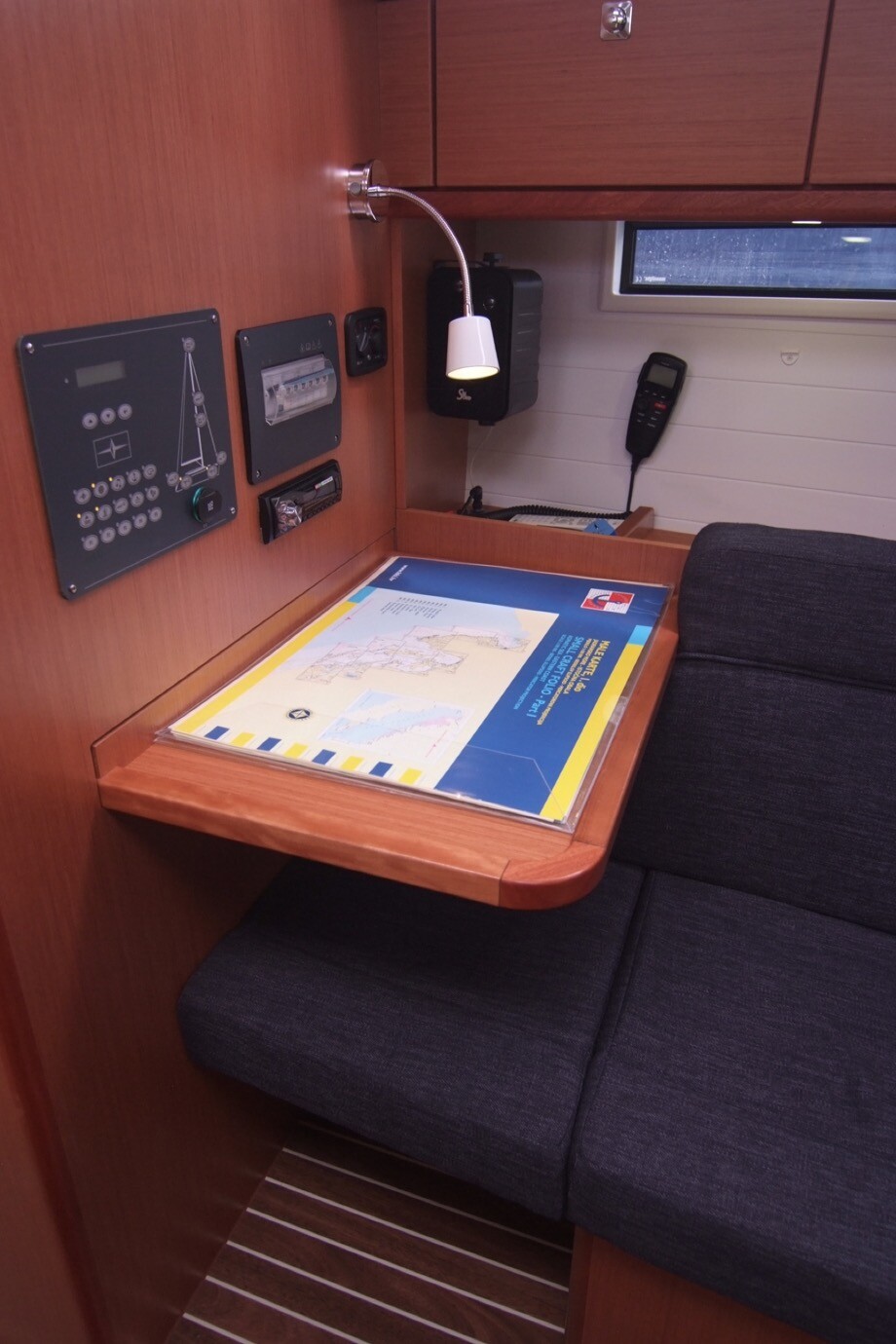 Bavaria Cruiser 37 Jugo