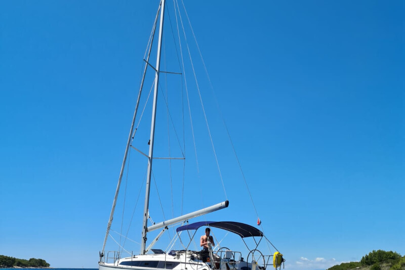 Bavaria Cruiser 37 Lana 3