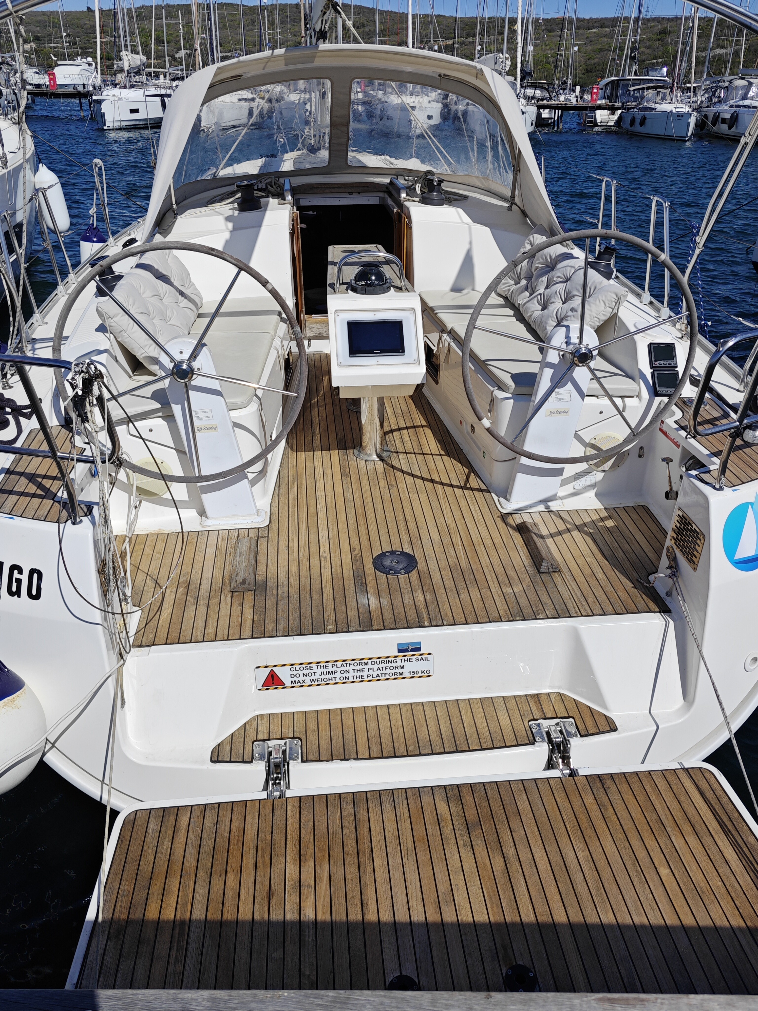 Bavaria Cruiser 37 Jugo