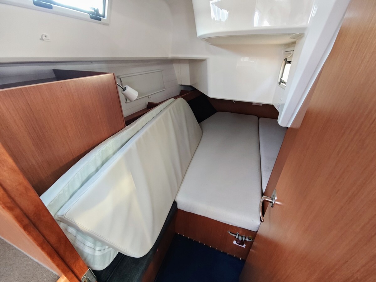 Bavaria Cruiser 37 Atena