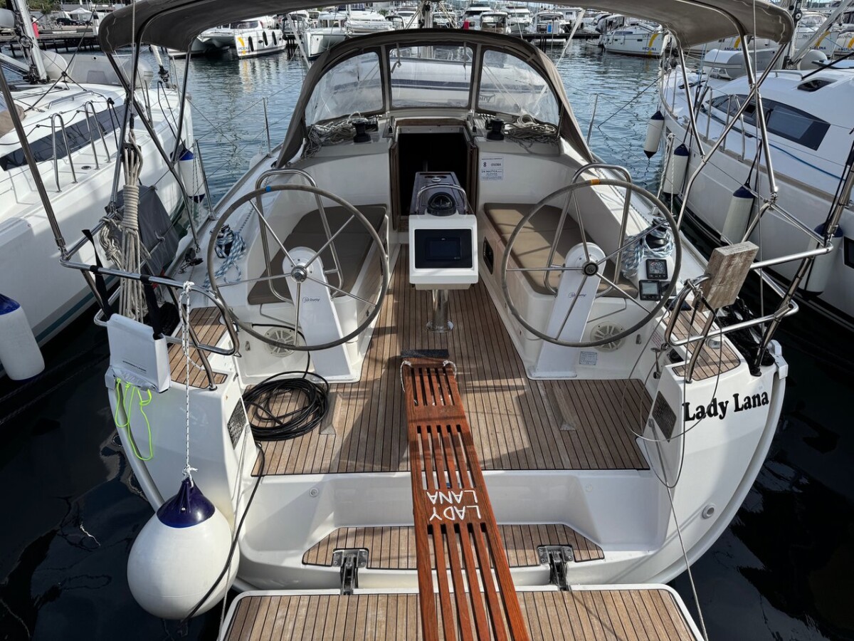 Bavaria Cruiser 37 Lady Lana