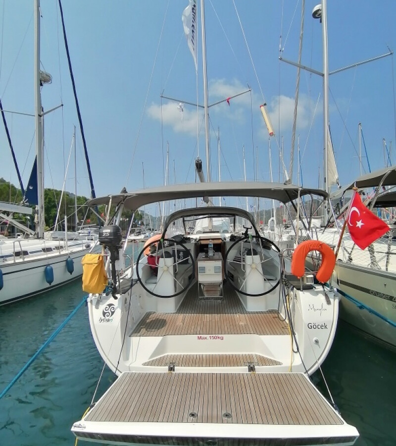 Bavaria Cruiser 40 Mayla