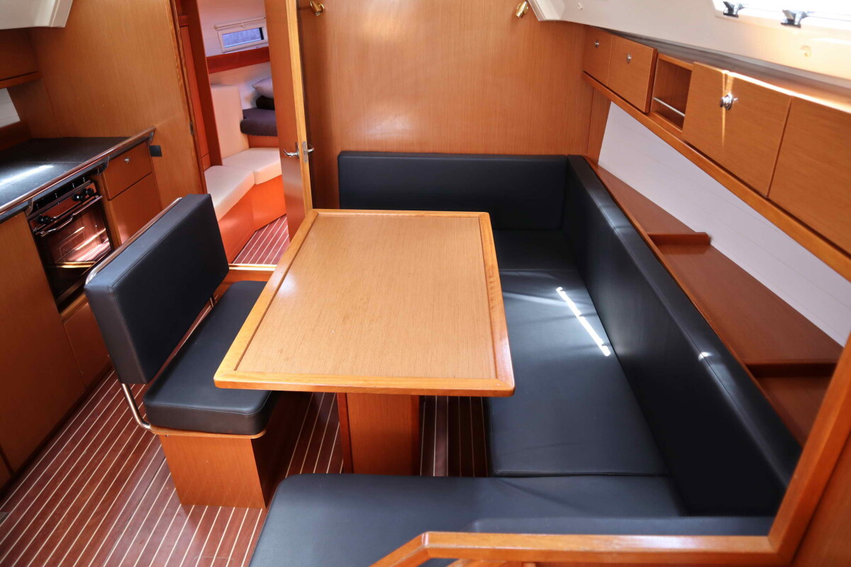 Bavaria Cruiser 40 ECONOMY
