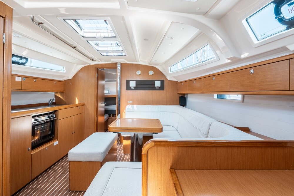 Bavaria Cruiser 41 Alkyoni