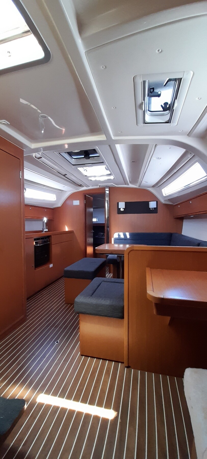 Bavaria Cruiser 41 Nostalgia
