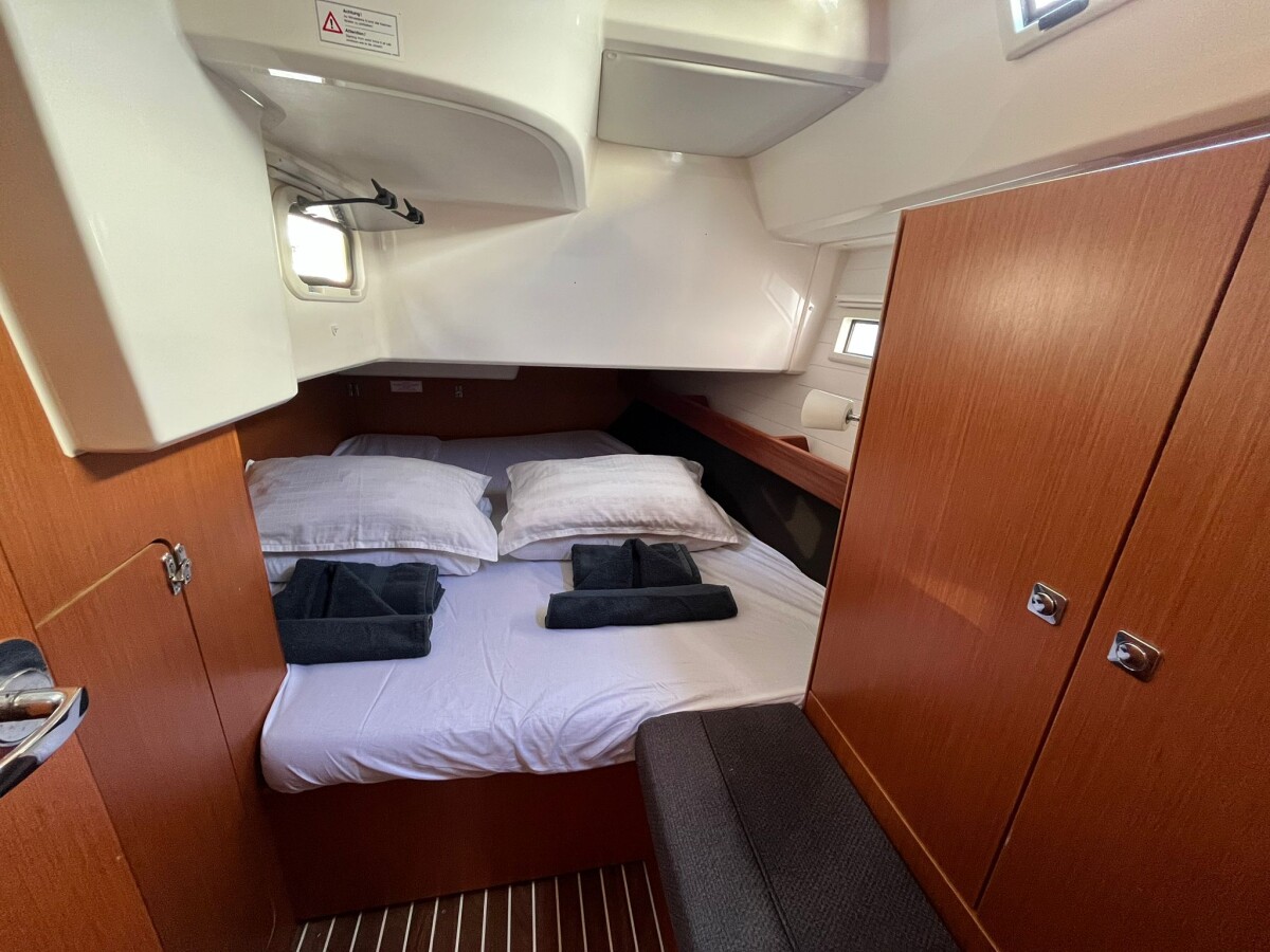 Bavaria Cruiser 41 My Point