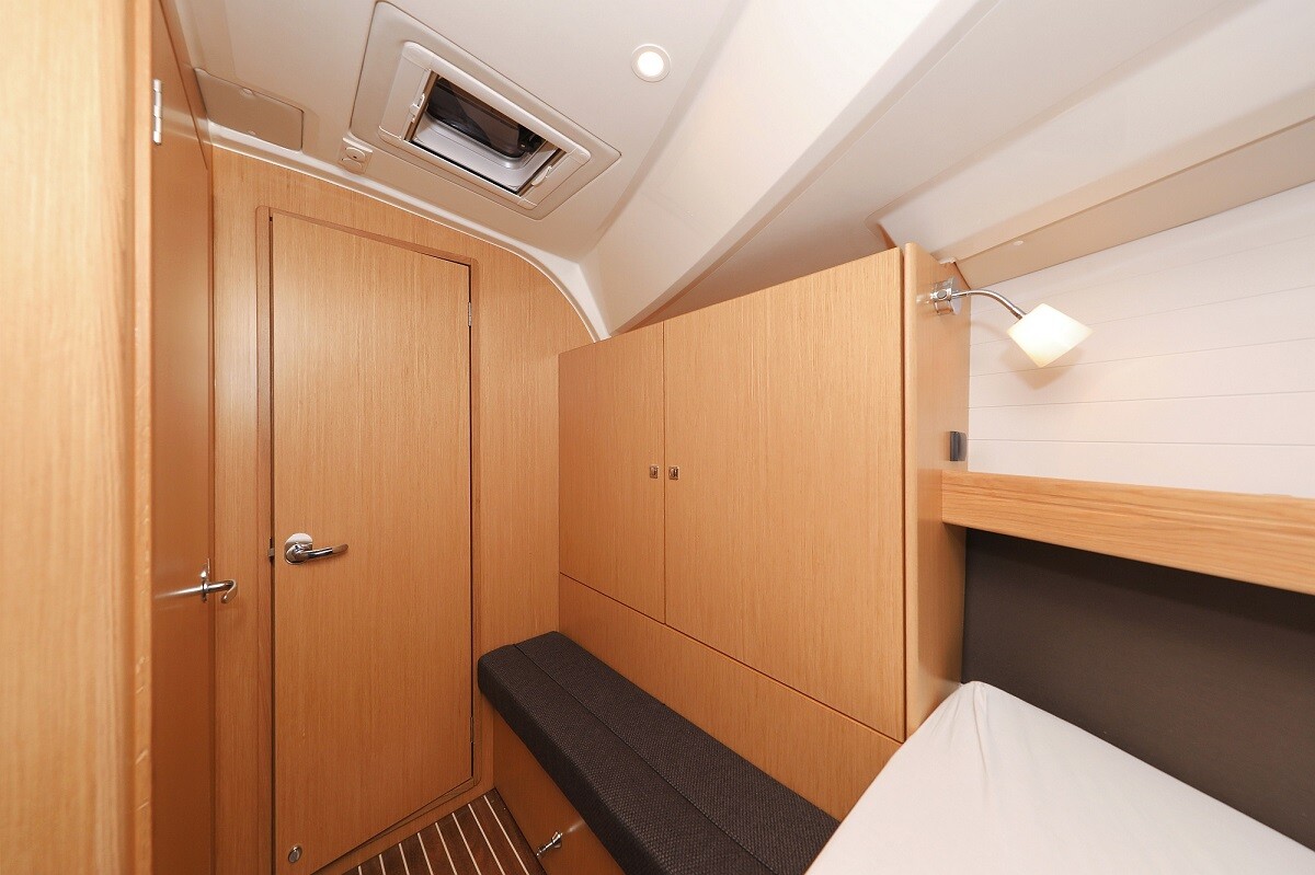 Bavaria Cruiser 41 Hemonaty