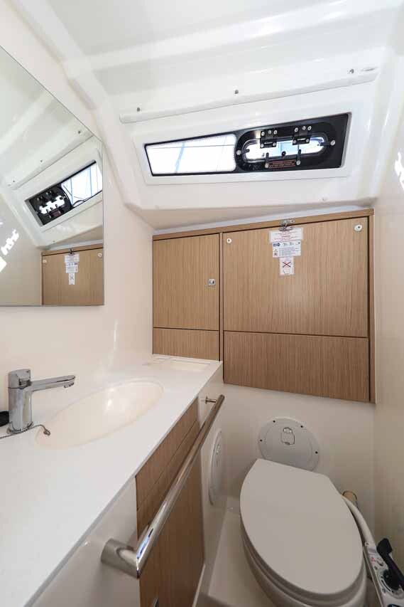 Bavaria Cruiser 46 Style Studio 963