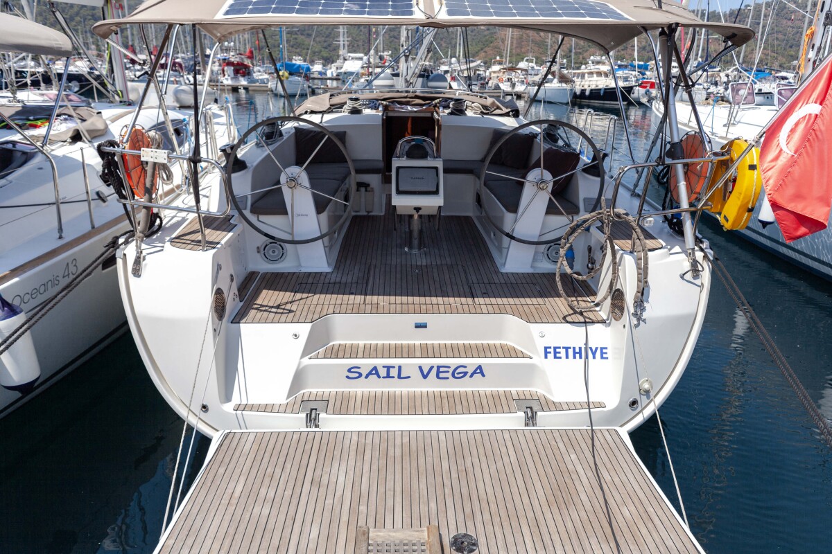 Bavaria Cruiser 46 Sail Vega