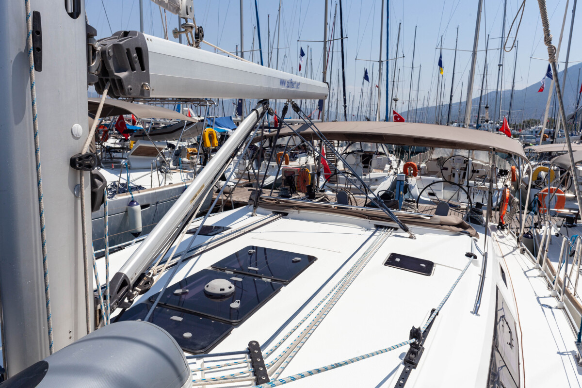 Bavaria Cruiser 46 Sail Vega