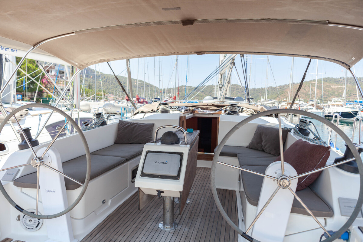 Bavaria Cruiser 46 Sail Vega