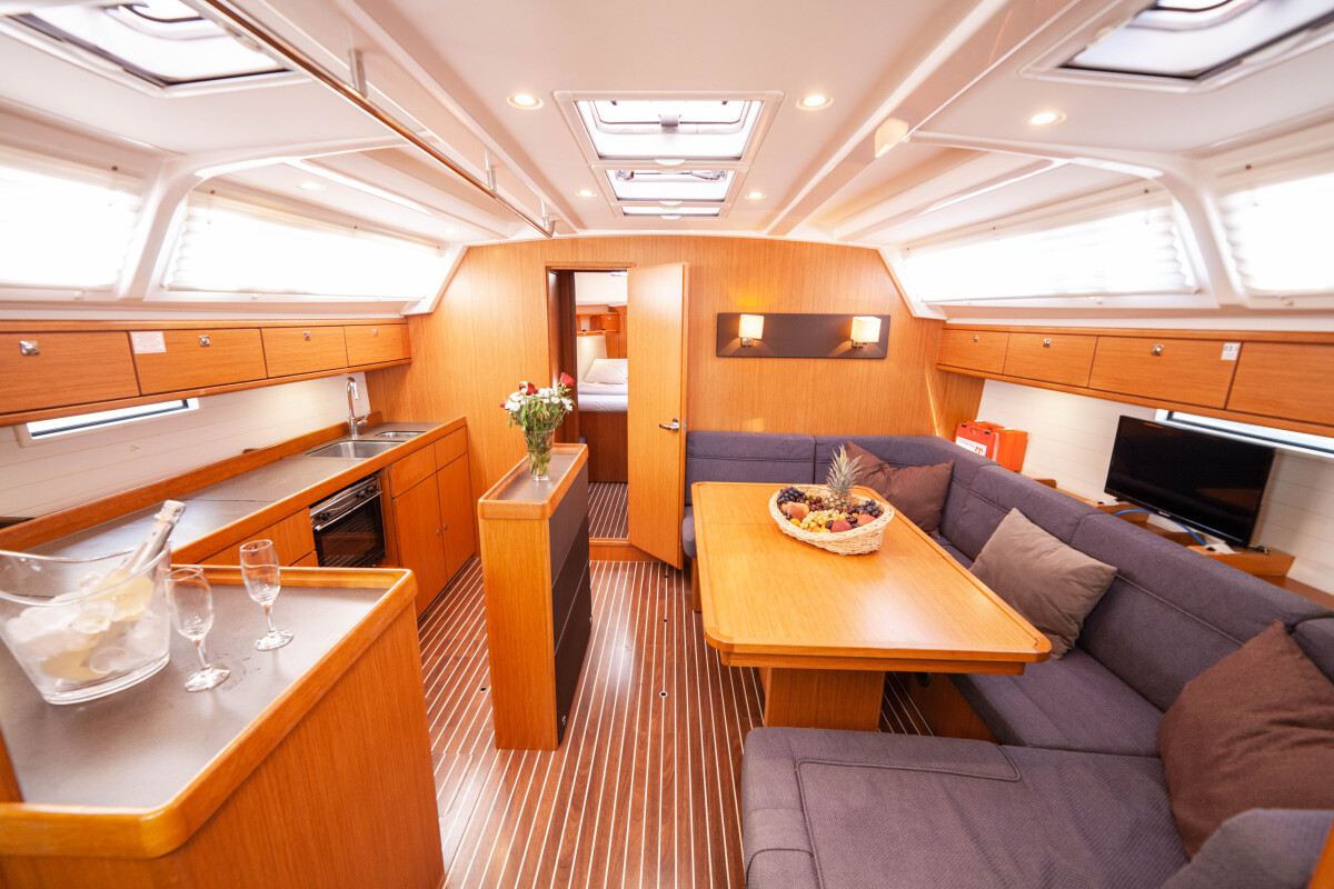 Bavaria Cruiser 46 Sail Vega