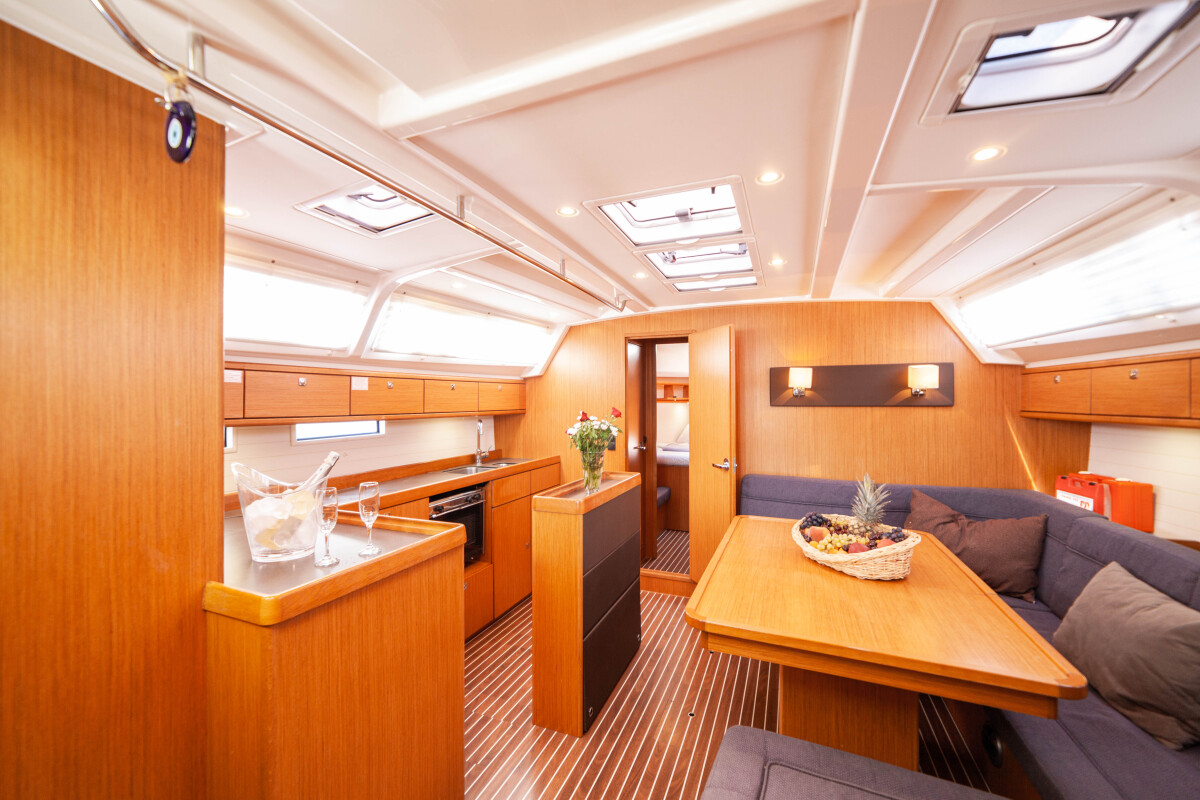 Bavaria Cruiser 46 Sail Vega