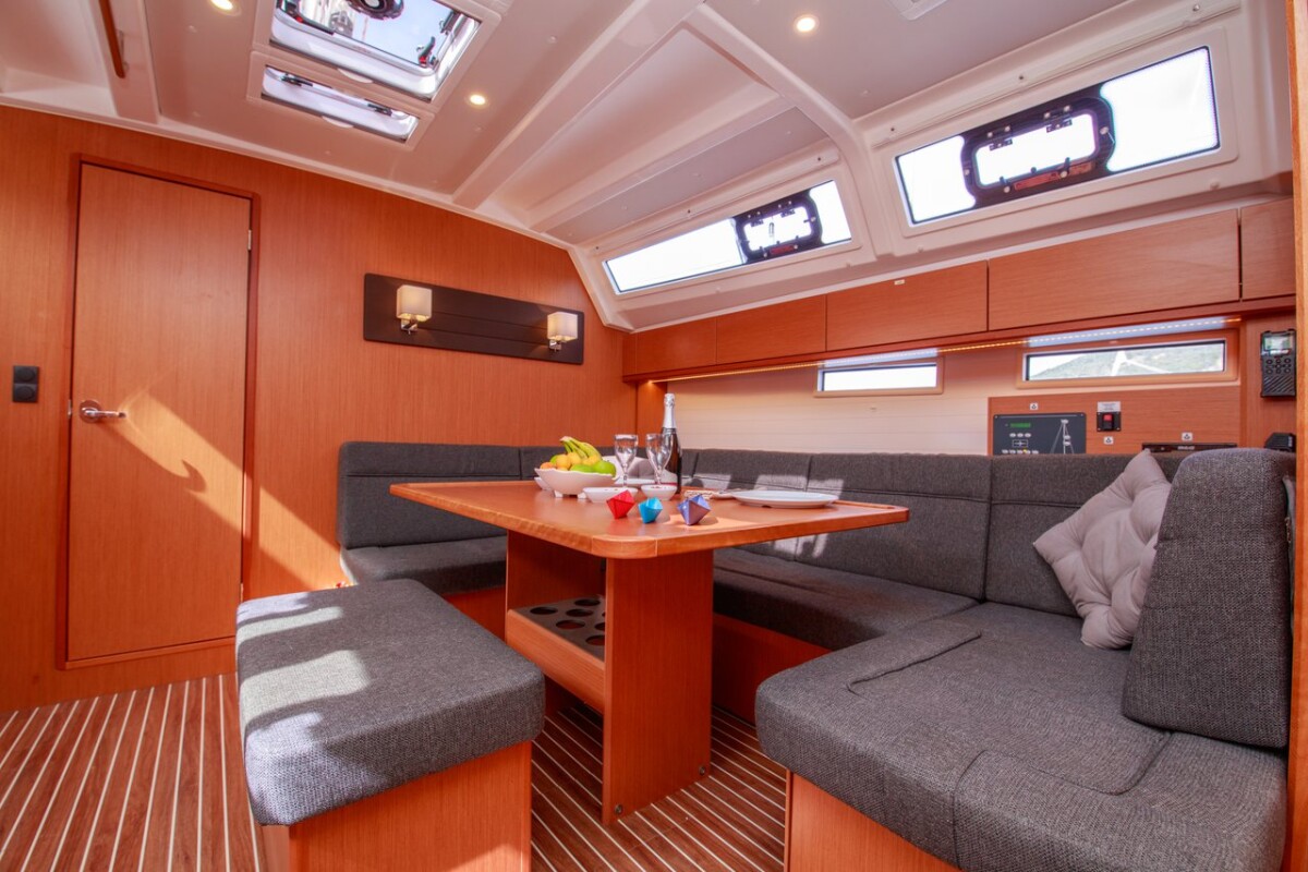 Bavaria Cruiser 46 Jenga