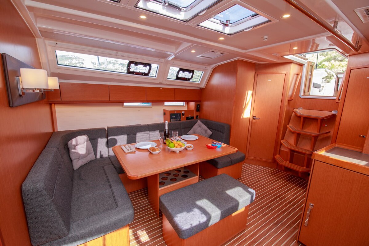 Bavaria Cruiser 46 Jenga