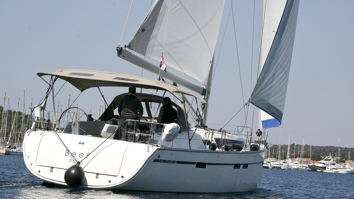 Bavaria Cruiser 46 Beef