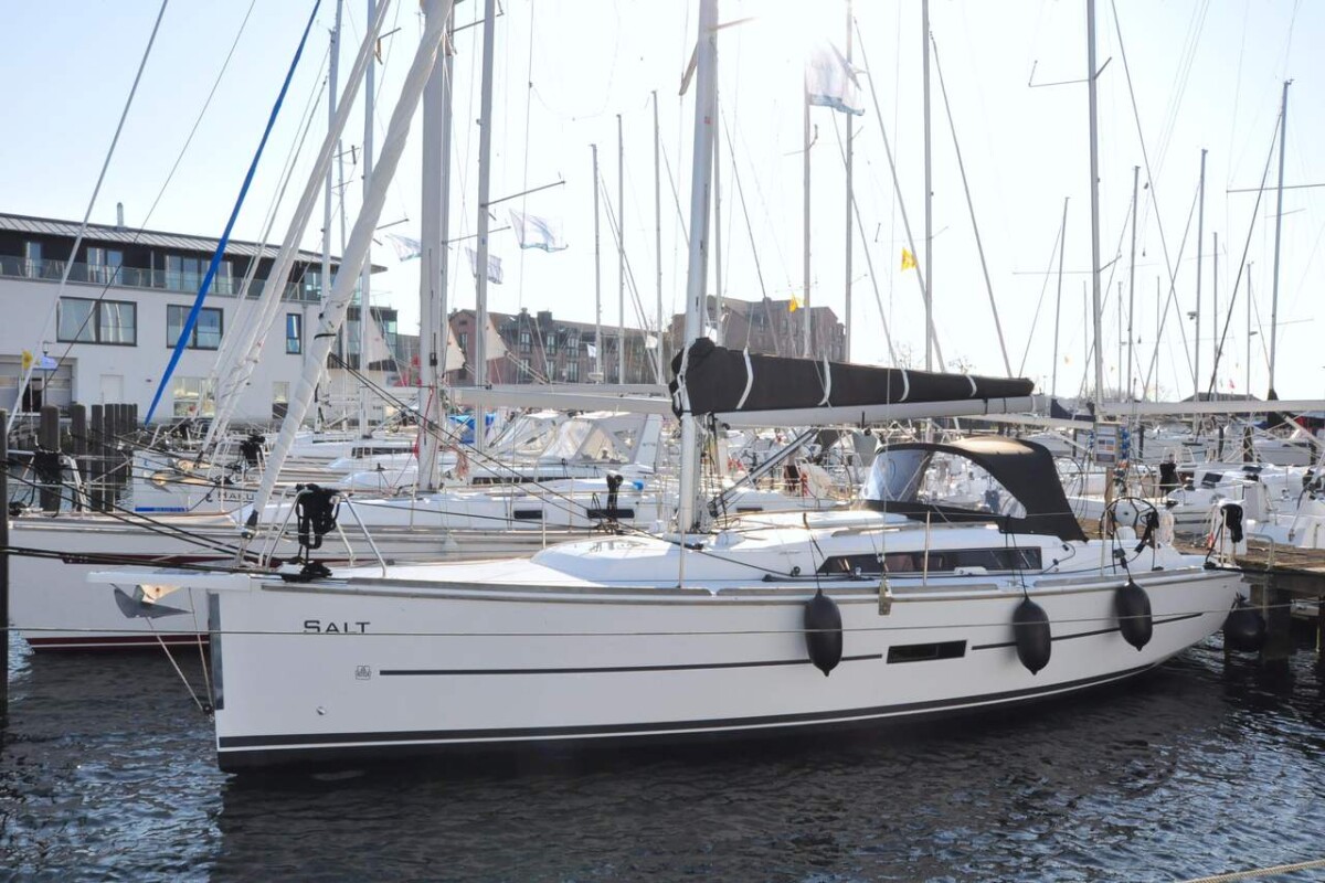 Dufour 350 GL Salt