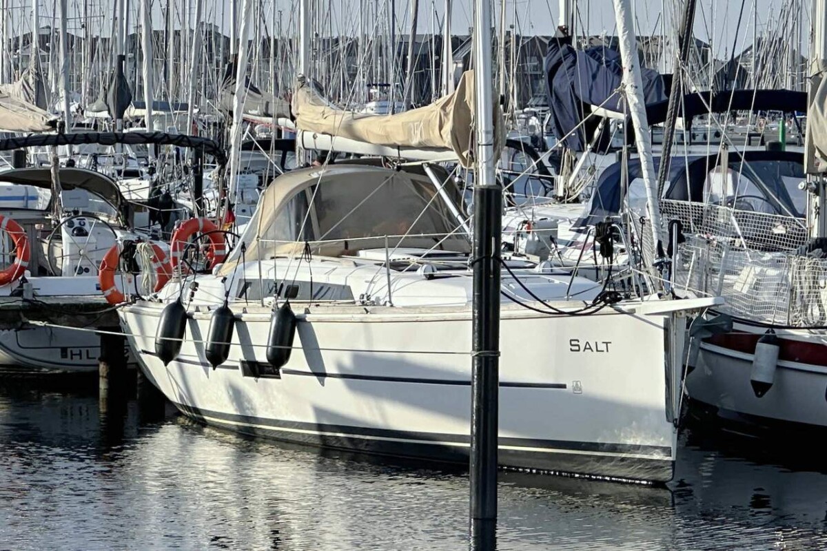 Dufour 350 GL Salt