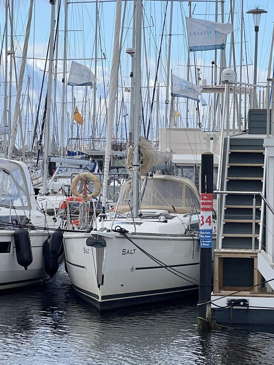 Dufour 350 GL Salt