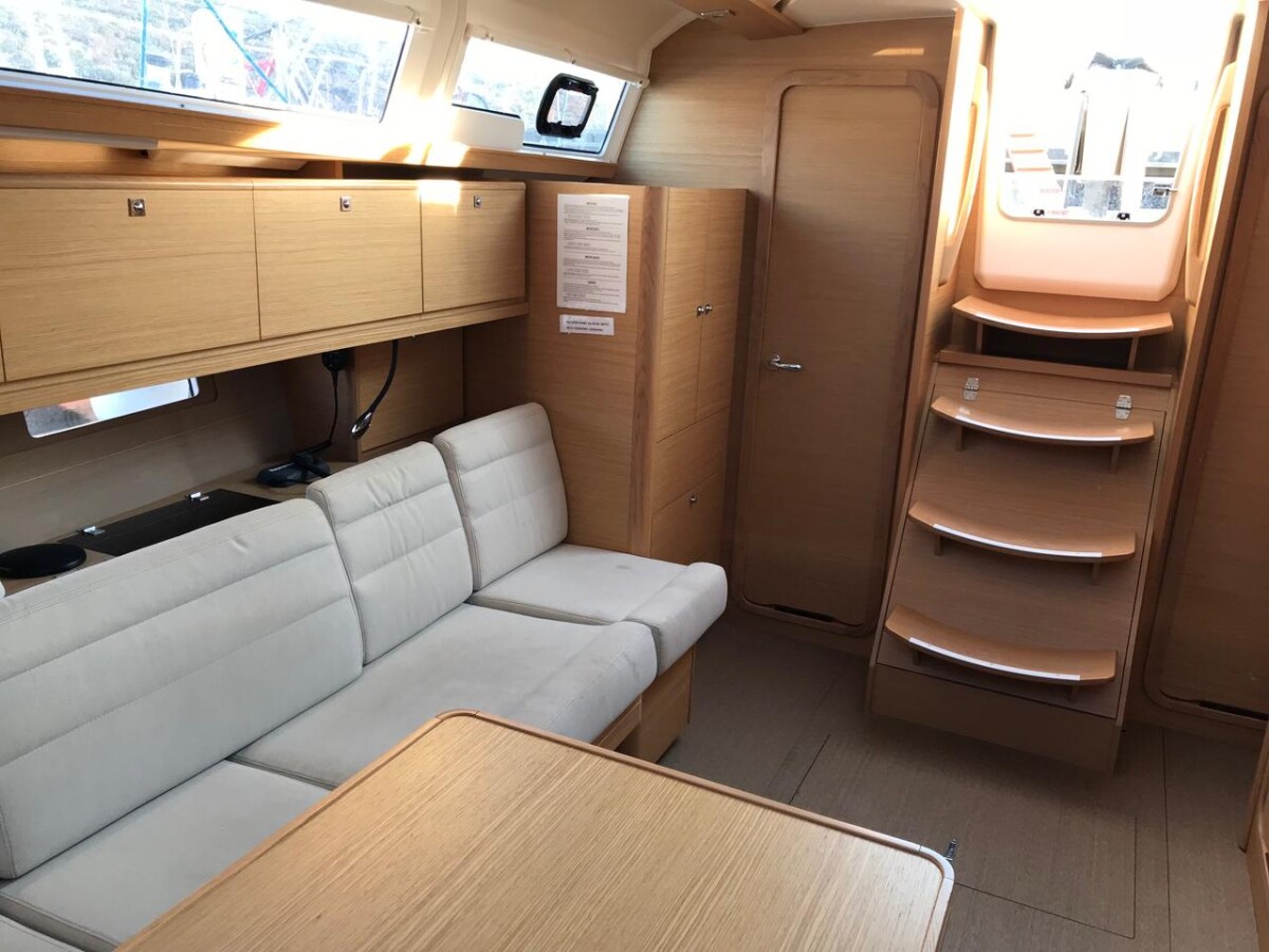 Dufour 382 GL Diniva II