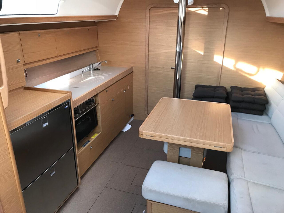 Dufour 382 GL Diniva II