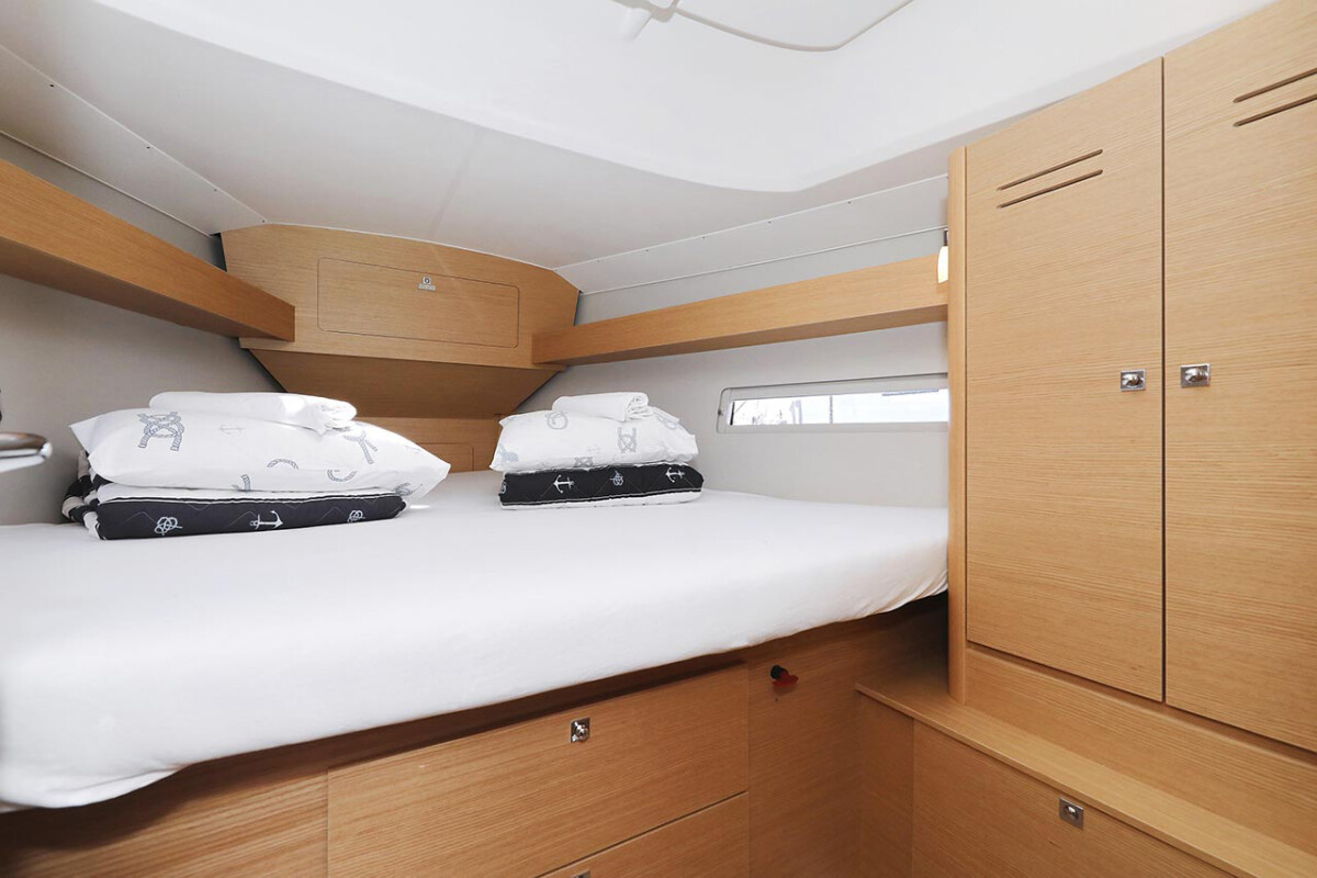 Dufour 382 GL Elyra