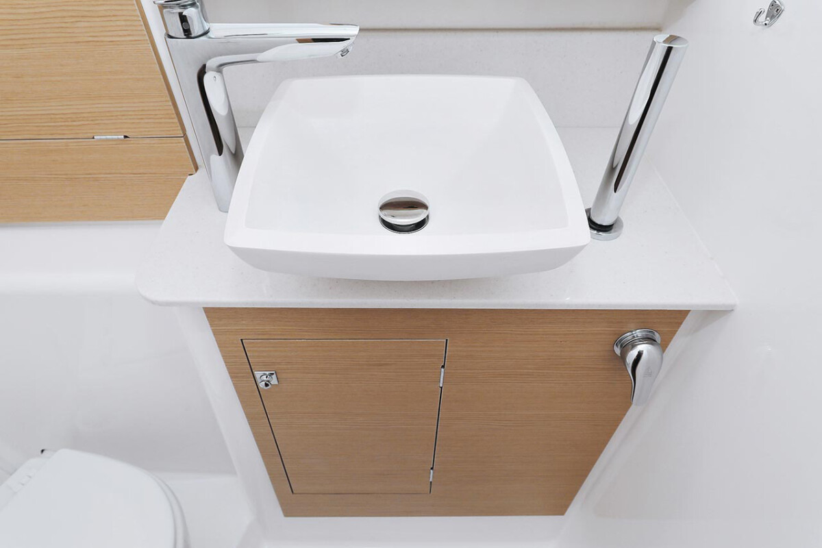 Dufour 382 GL Elyra