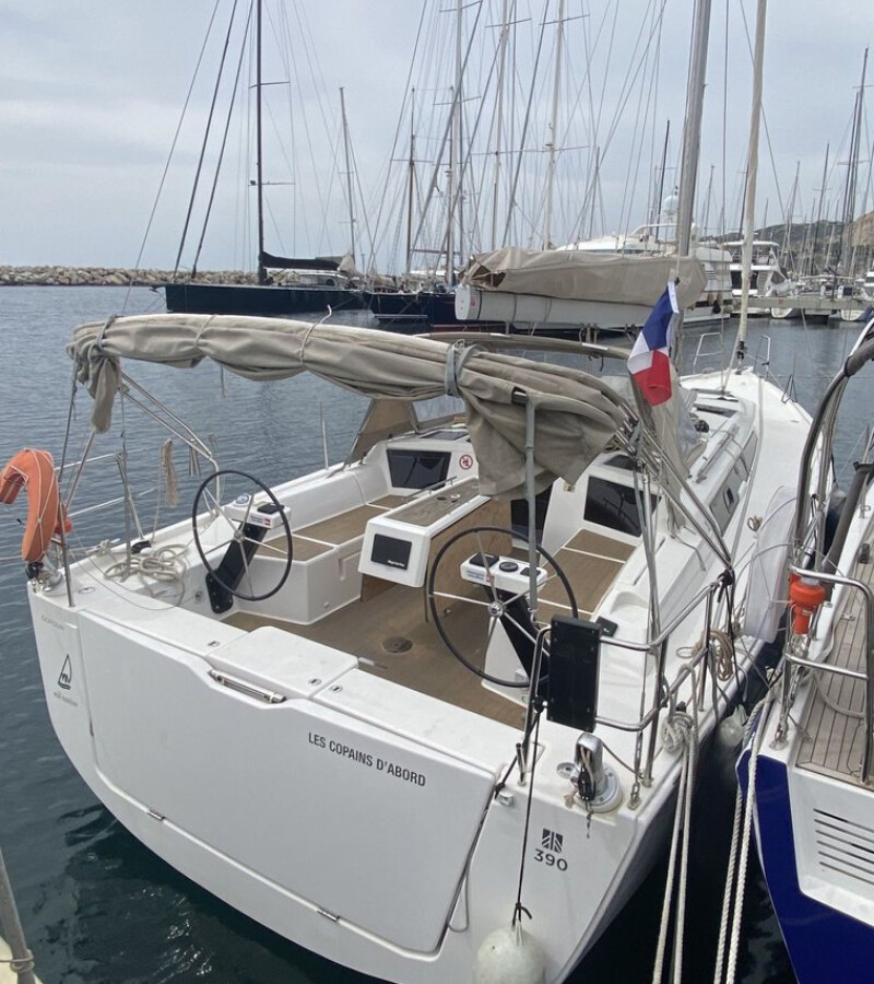 Dufour 390 GL Les Copains D'abord