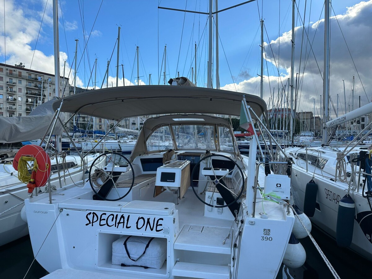 Dufour 390 GL Special One