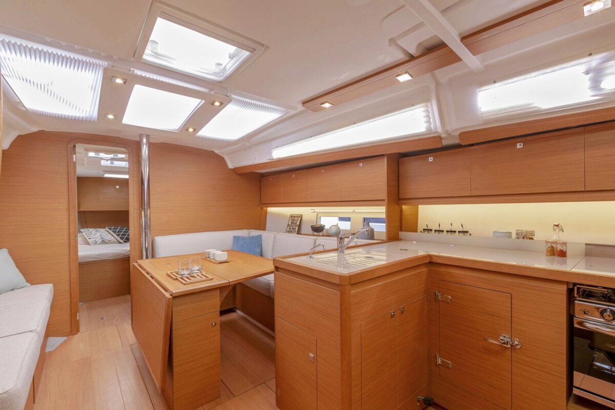 Dufour 390 Hope