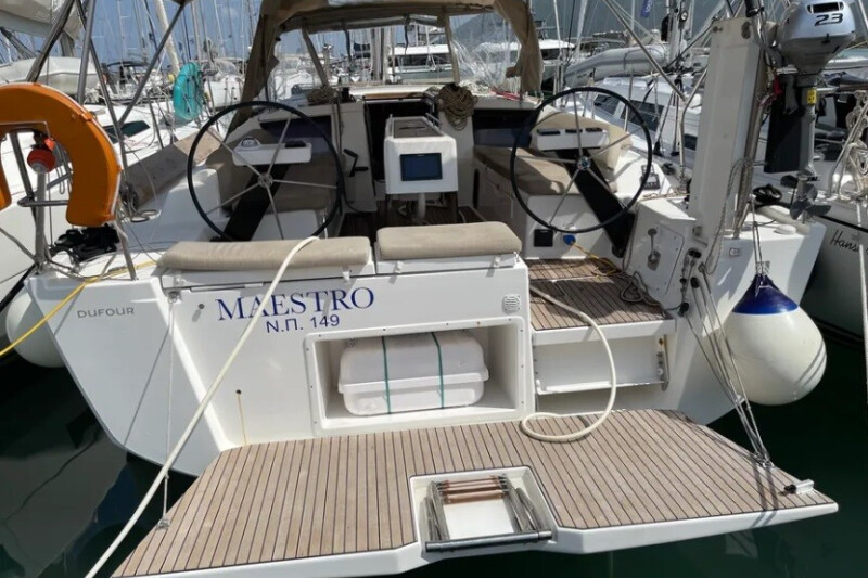 Dufour 390 Maestro