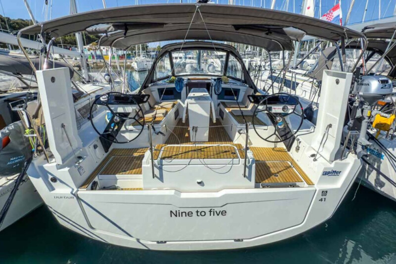 Dufour 41 Performance Nine to five