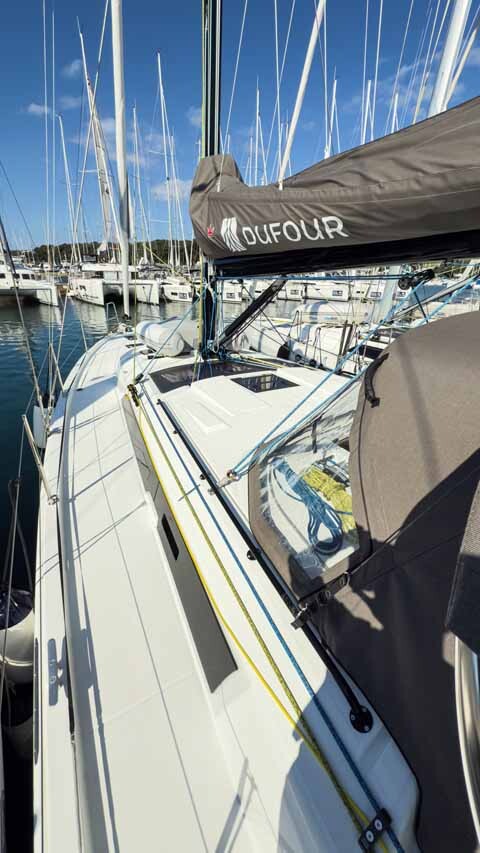 Dufour 41 Performance Nine to five