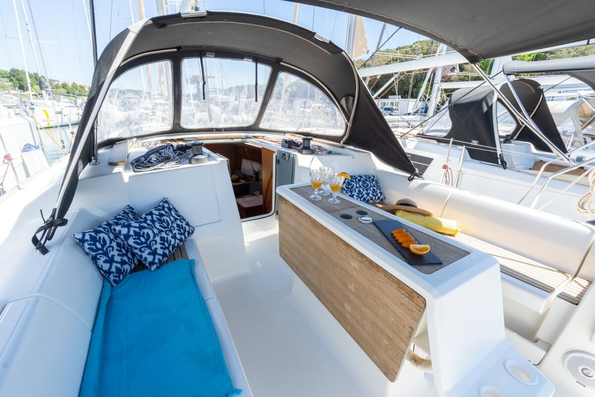 Dufour 412 GL Apus