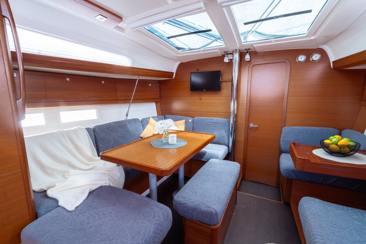 Dufour 412 GL Apus