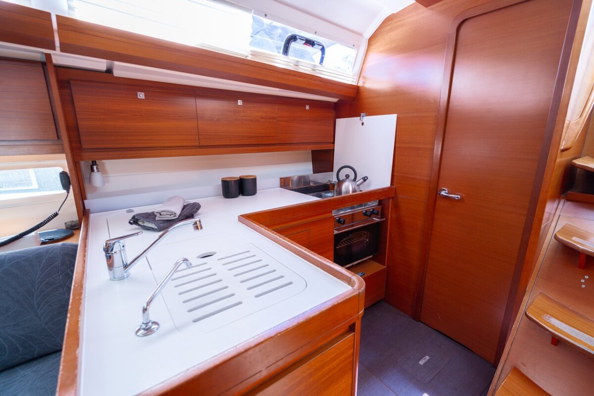 Dufour 412 GL Apus