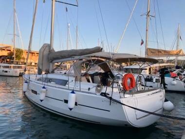Dufour 412 GL Rose De Mer