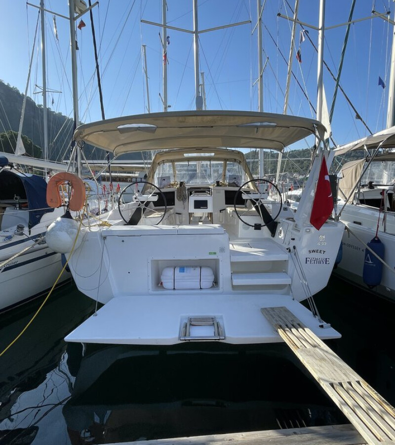 Dufour 430 GL Sweet