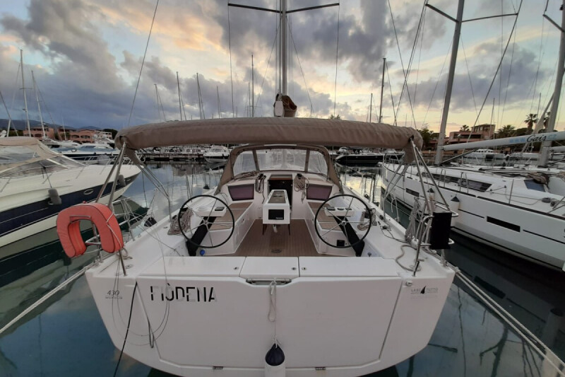Dufour 430 GL Fiodena