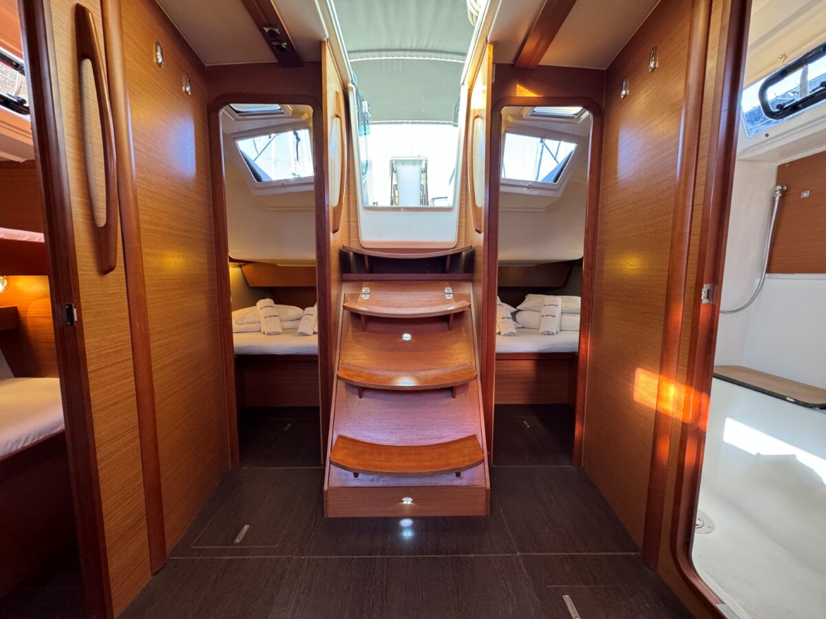 Dufour 430 GL Levan